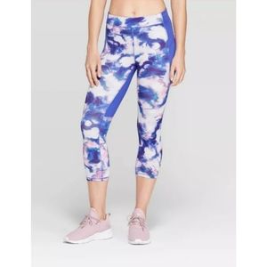 mid rise capri leggings